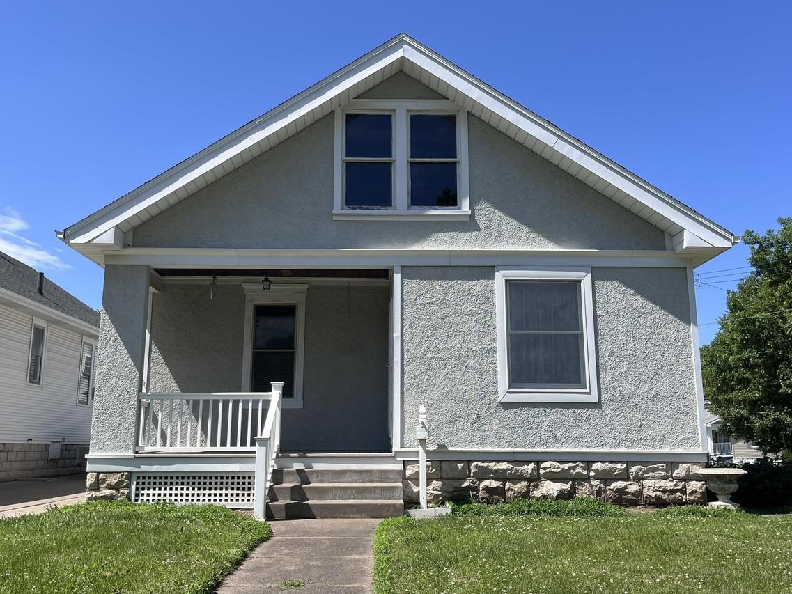 2231 Ohio St., Quincy, IL 62301