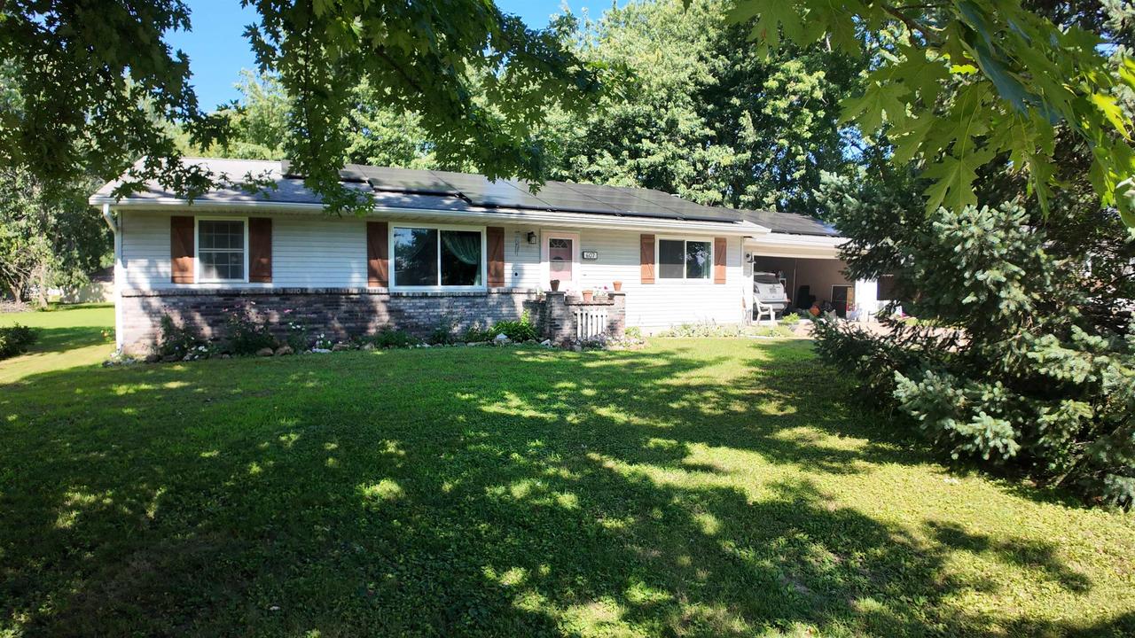 [Address Hidden by Seller], Augusta, IL 62311