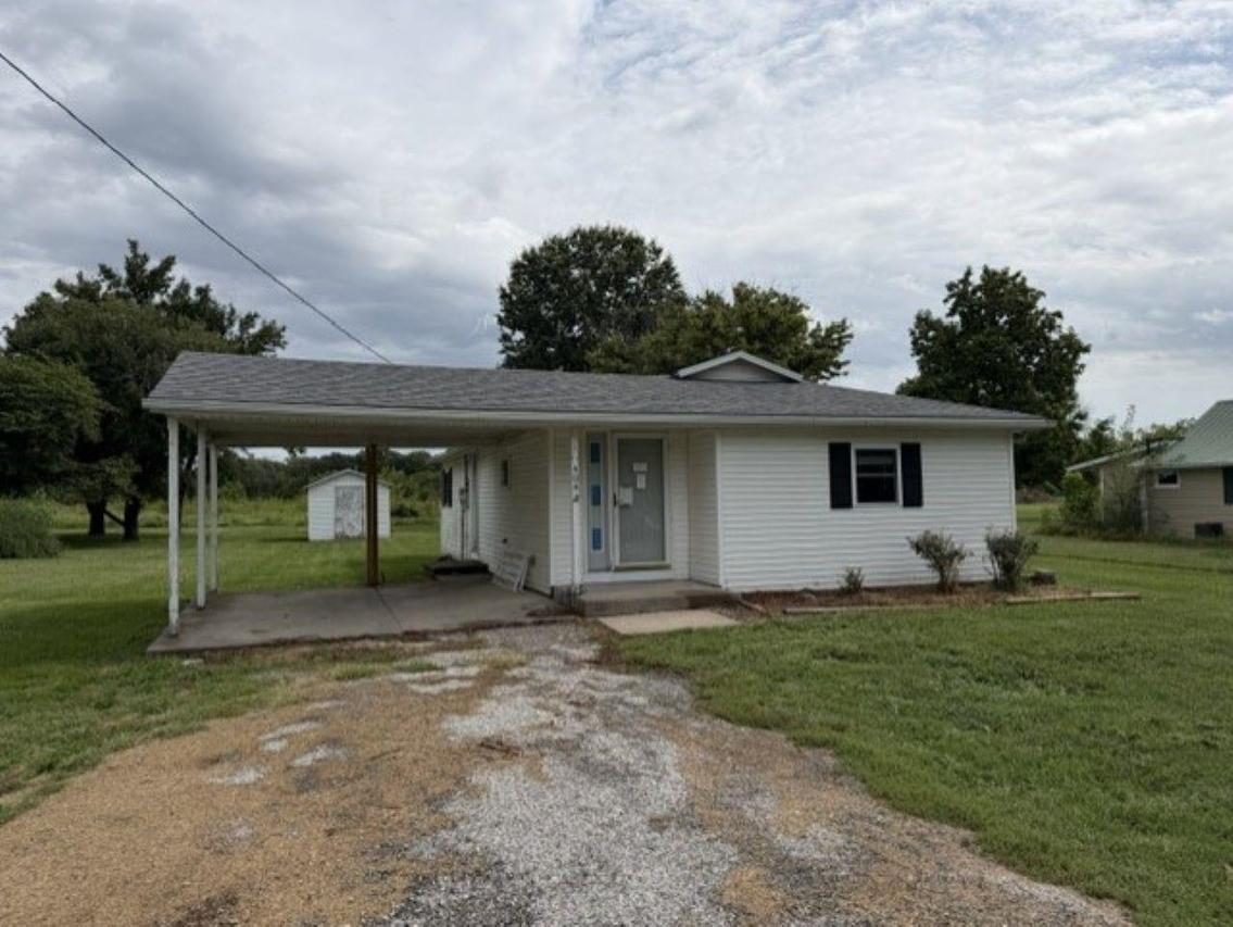 404 N Oak St., Loraine, IL 62349