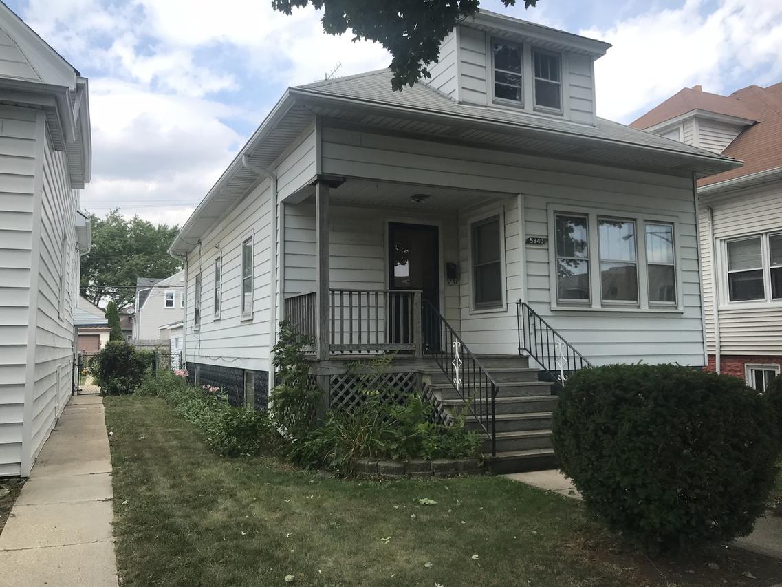 5940 W Eastwood Ave., Chicago, IL 60630
