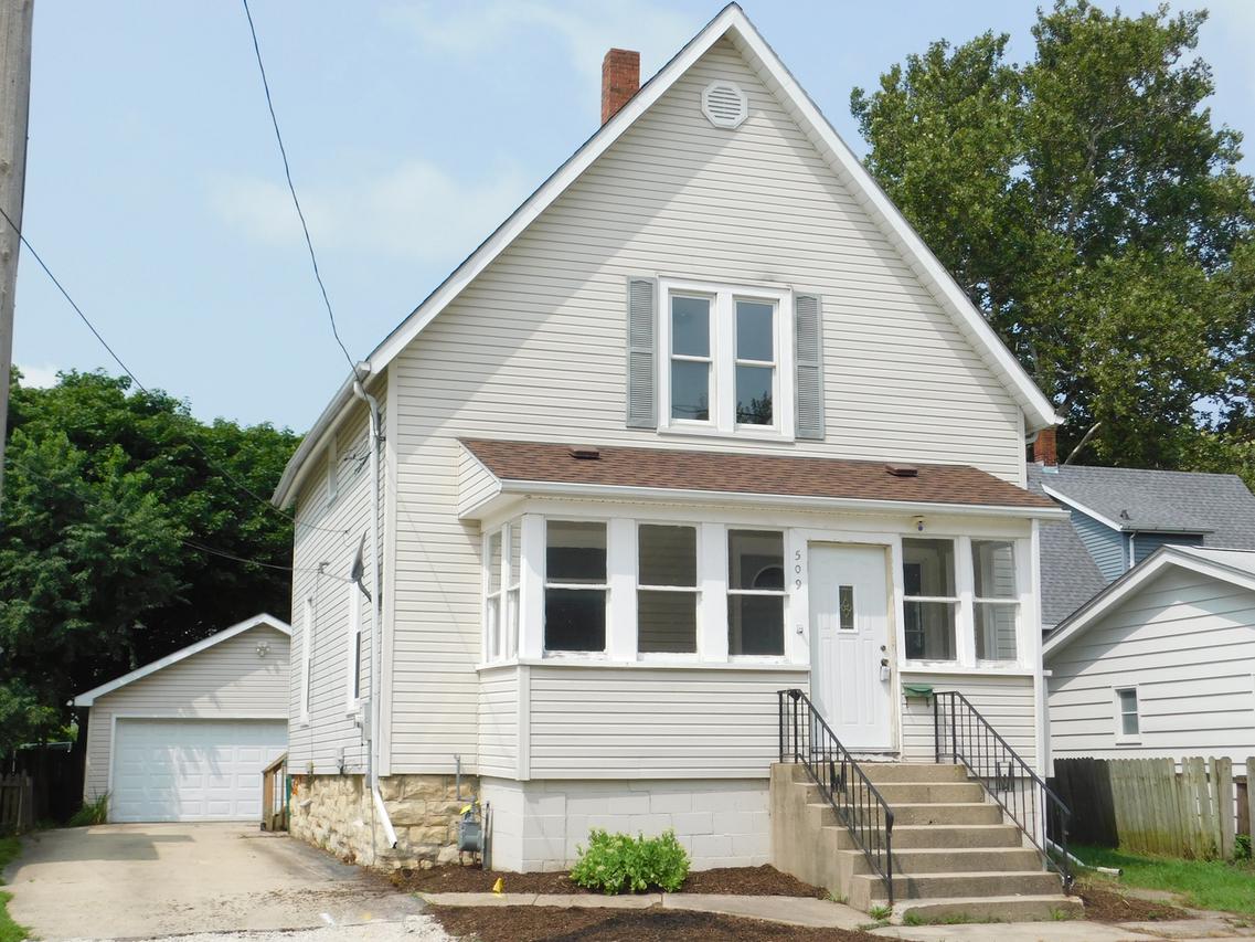509 Washington Pl., Sycamore, IL 60178