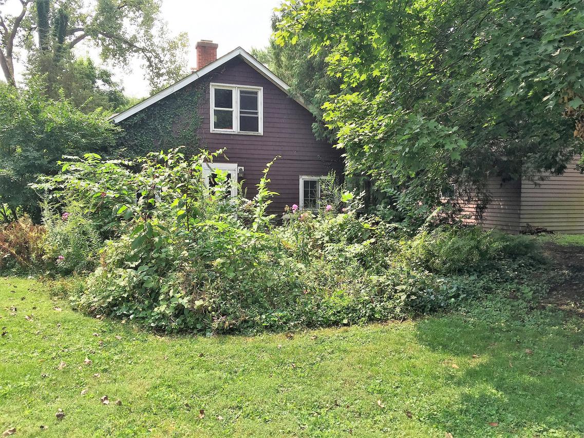 451 Pine St., Batavia, IL 60510