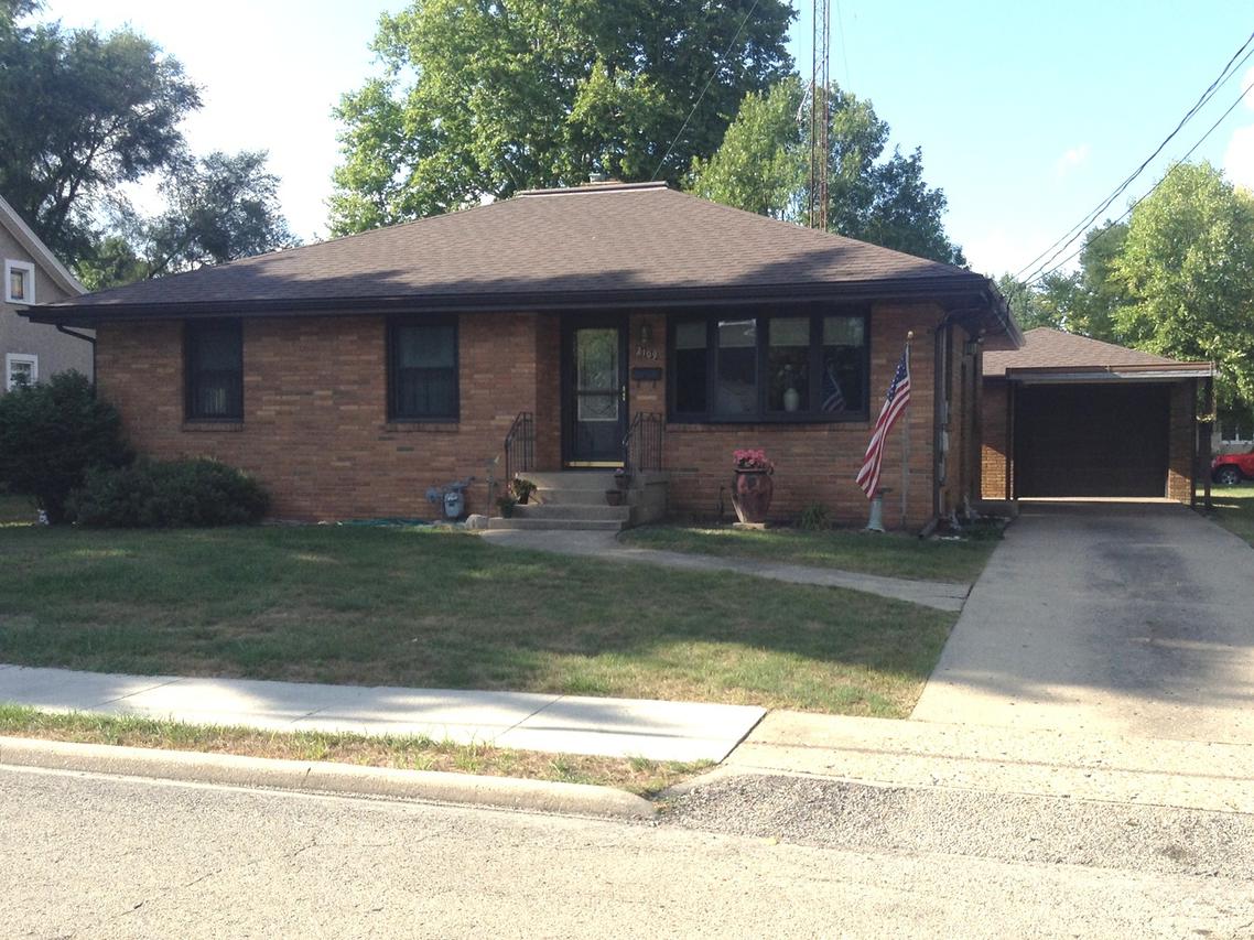2109 9th St., Peru, IL 61354