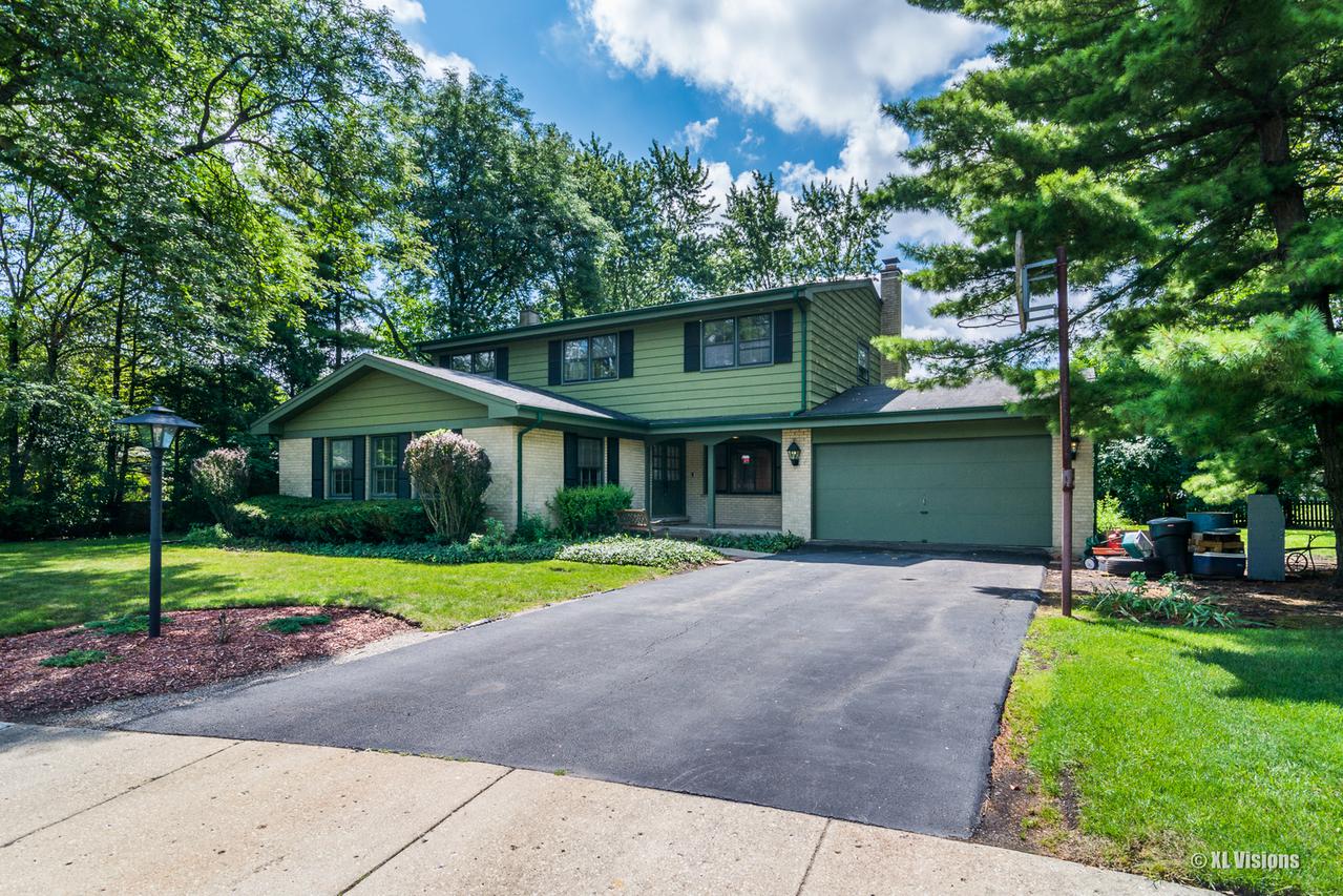 3139 Iris Ct., Northbrook, IL 60062