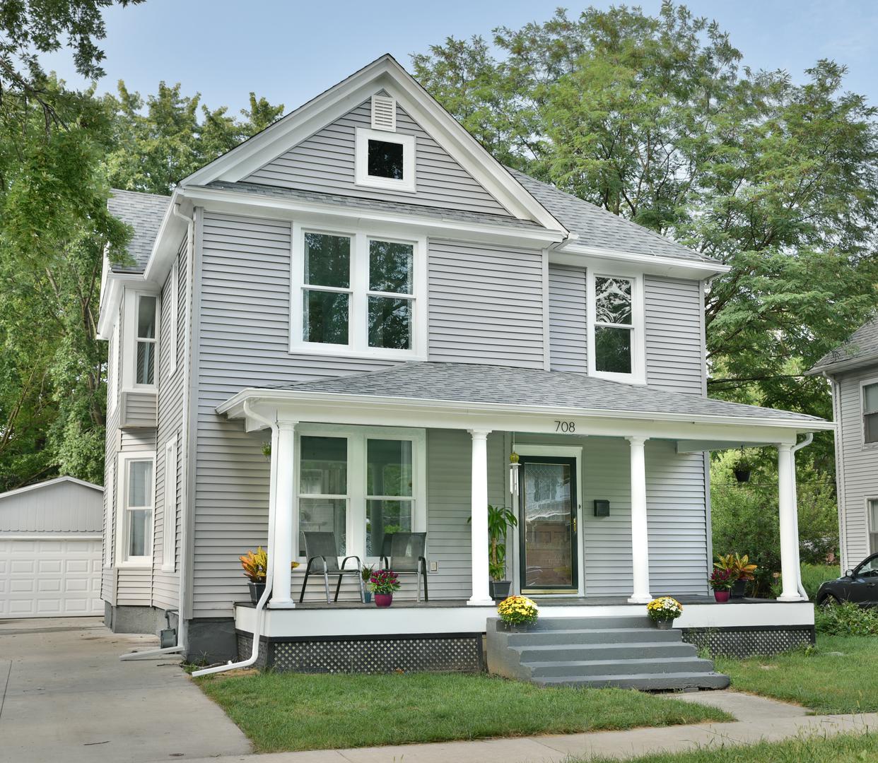 708 W Hill St., Champaign, IL 61820