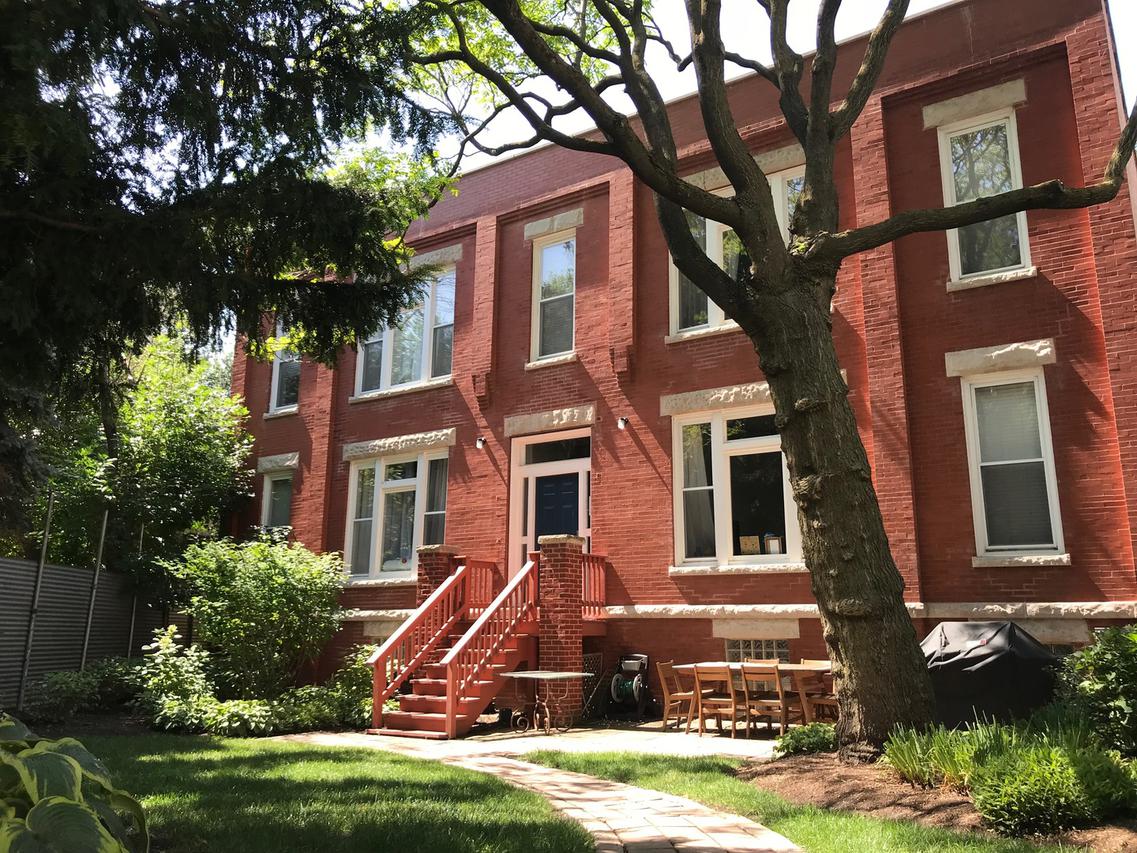 1236 N Paulina St., Chicago, IL 60622