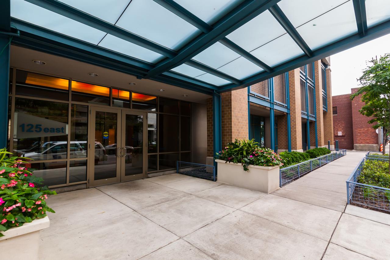 125 E 13th St. #1009, Chicago, IL 60605
