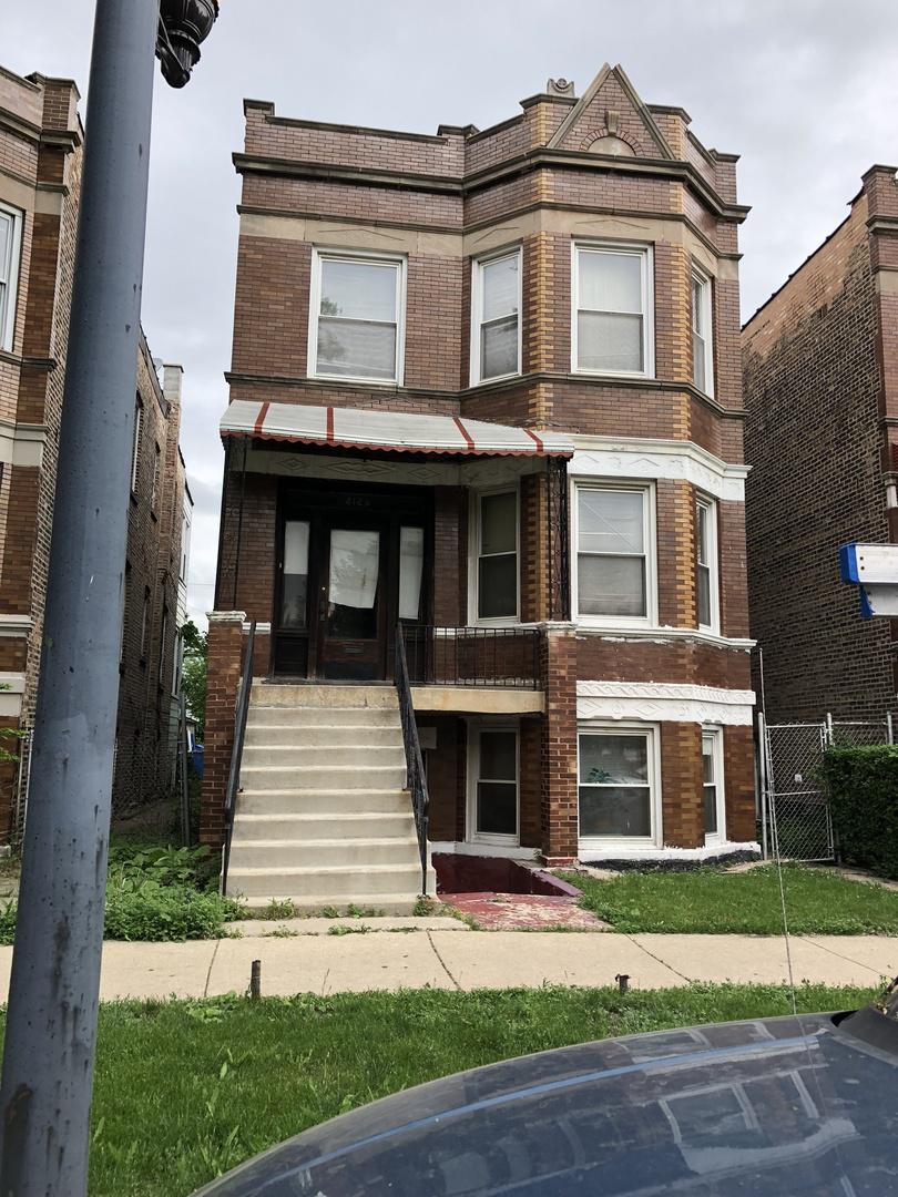 4126 W Cermak Rd., Chicago, IL 60623