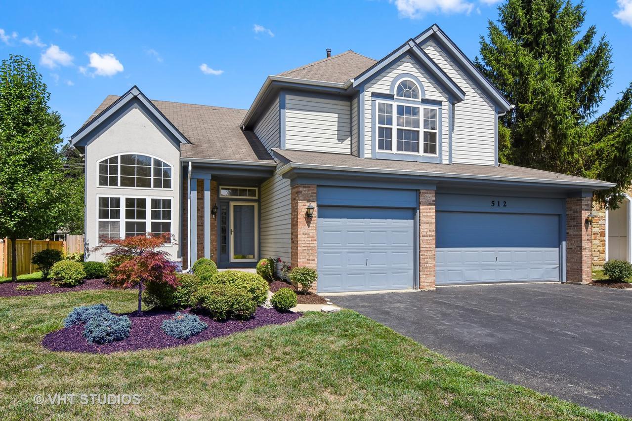 512 Fairfax Ln., Grayslake, IL 60030