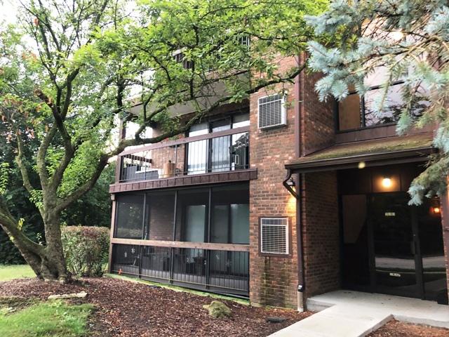 15101 Quail Hollow Dr. #703, Orland Park, IL 60462