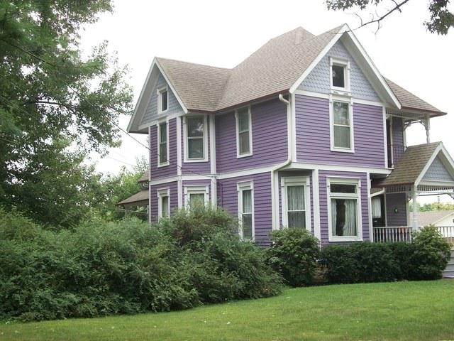 241 E South St., Sheffield, IL 61361