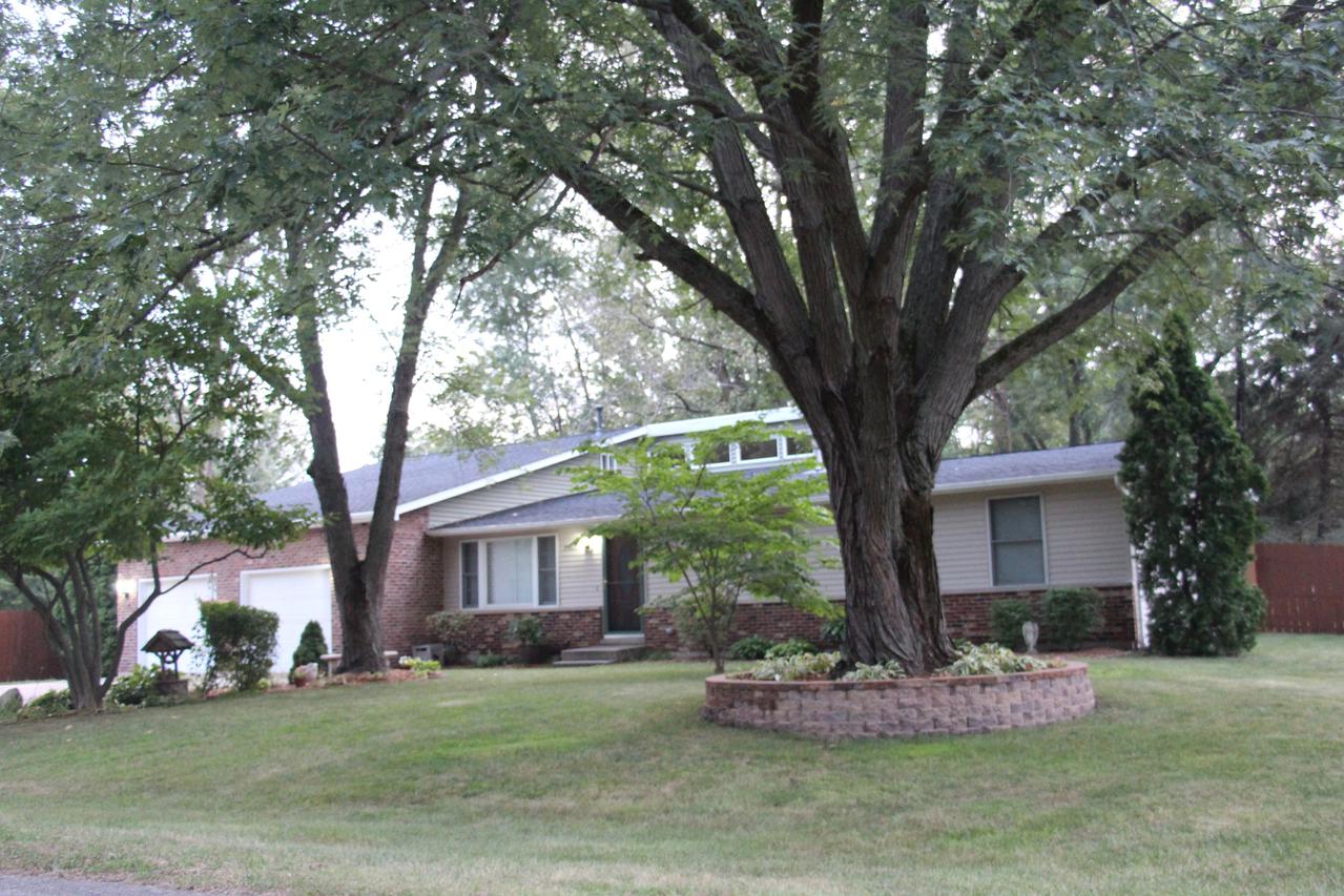 35802 Jay Dr., Custer Park, IL 60481