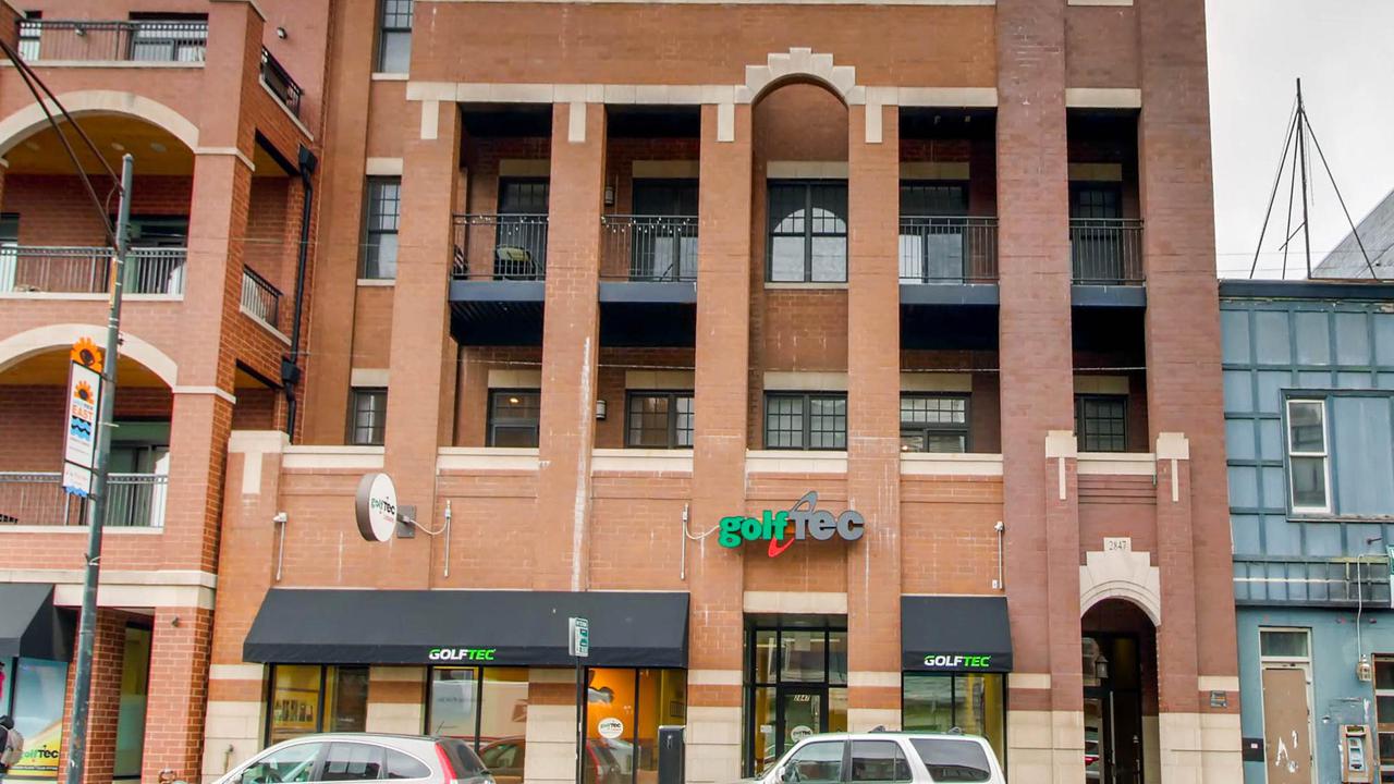 2847 N Halsted St. #201, Chicago, IL 60657
