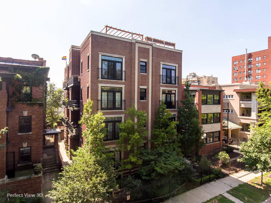 927 W Agatite Ave. #GN, Chicago, IL 60640