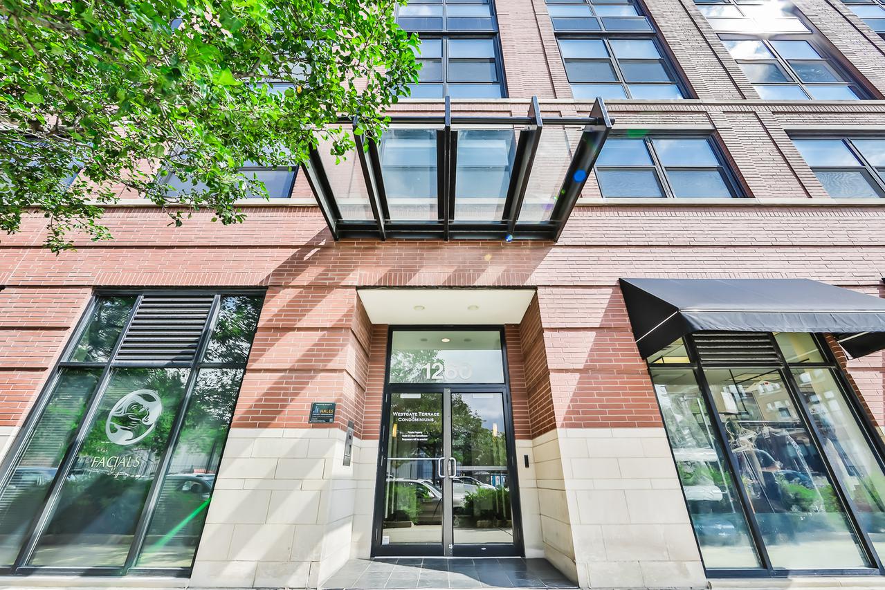 1260 Washington Blvd. #202, Chicago, IL 60607