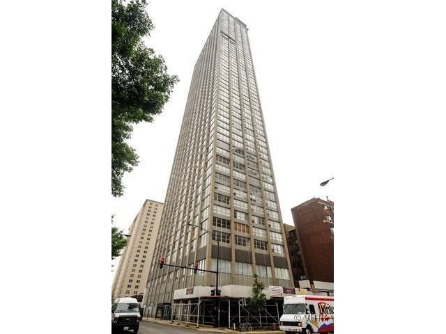 655 W Irving Park Rd. #4104, Chicago, IL 60613
