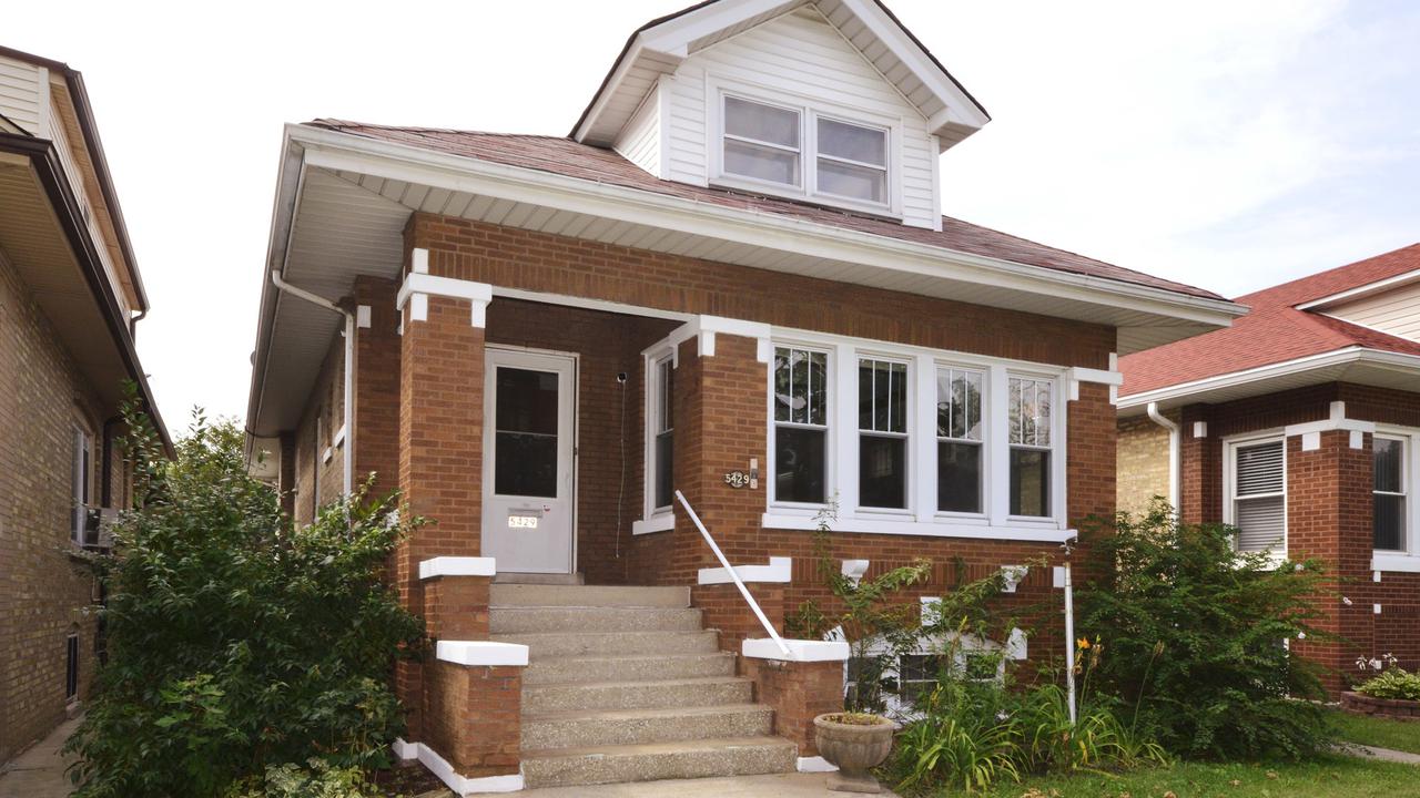 5429 W Henderson St., Chicago, IL 60641