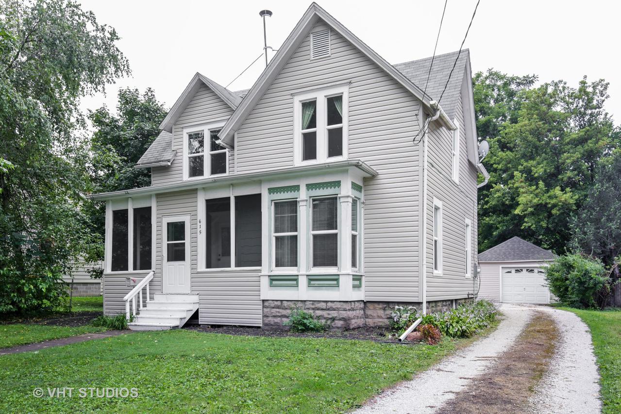 615 N 12th St., Dekalb, IL 60115