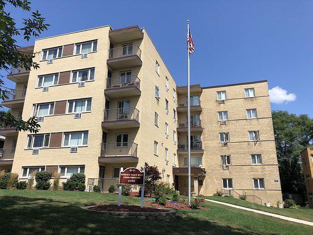 2030 W 111th St. #406, Chicago, IL 60643