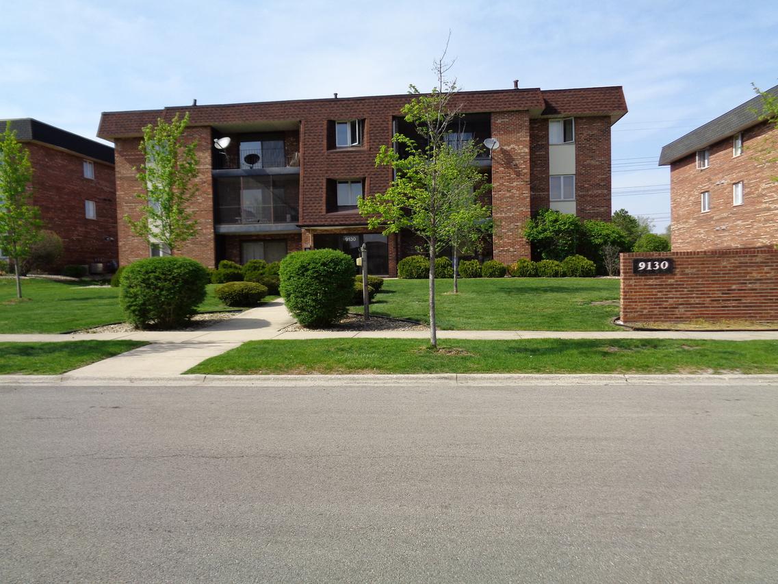 9130 W 140th St. #3NE, Orland Park, IL 60462