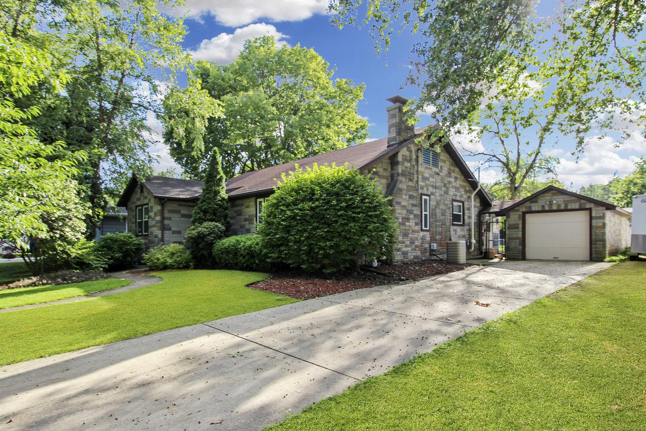 1546 S Demeter Dr., Freeport, IL 61032