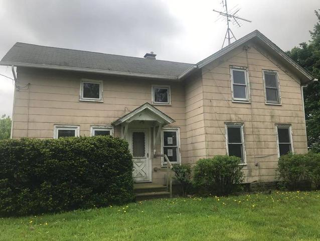 1994 Houghtby Rd., Shabbona, IL 60550
