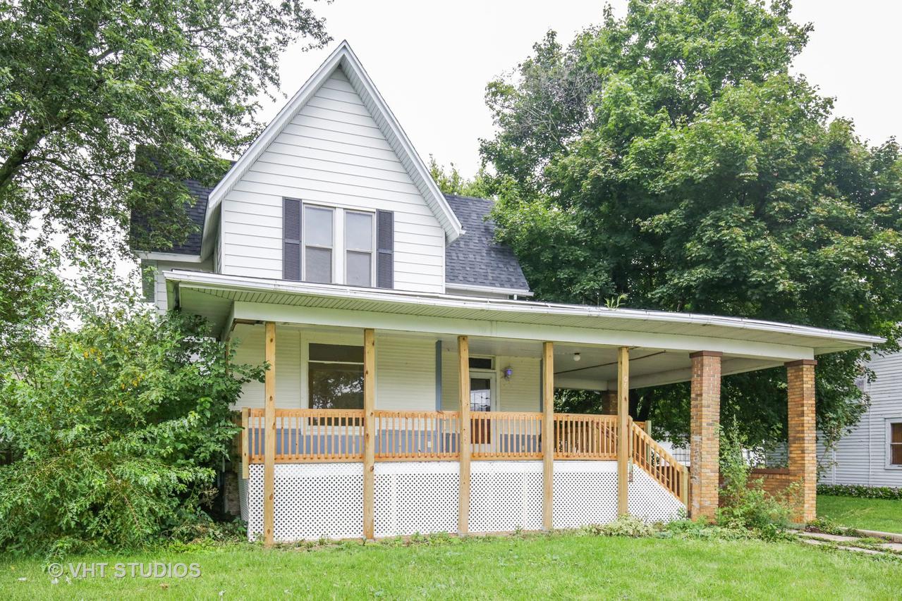 206 N 3rd St., Malta, IL 60150