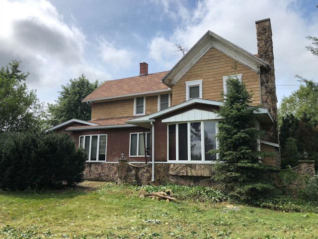 1753 Woodlawn Rd., Steward, IL 60553
