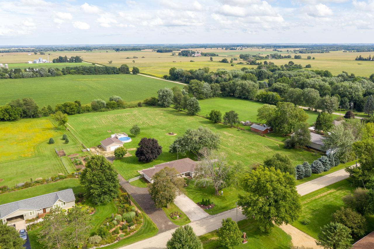 2904 Westfield Rd., Winnebago, IL 61088