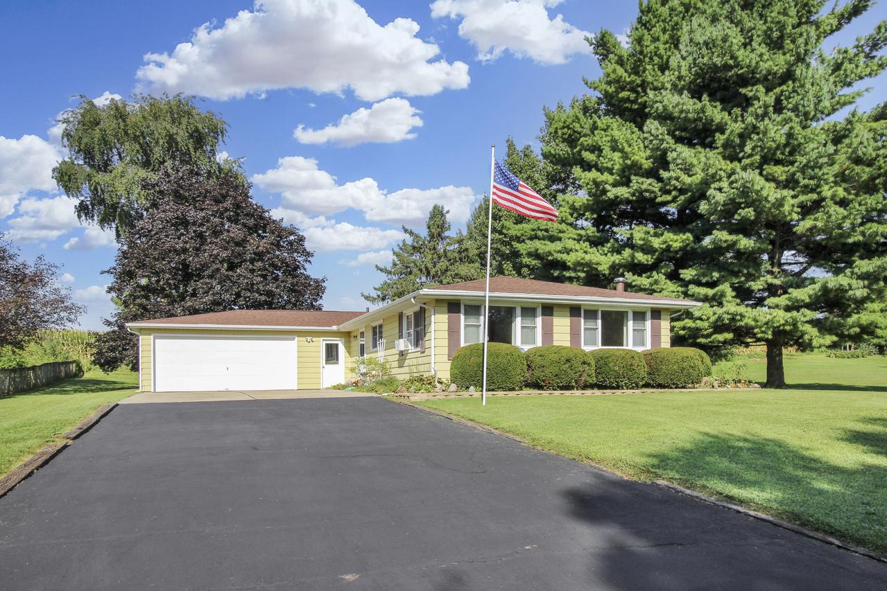 2188 Eagle Dr., Freeport, IL 61032