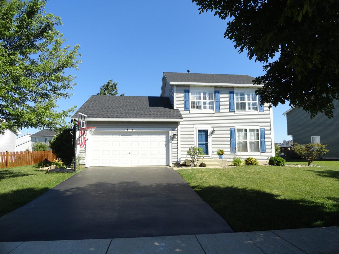 813 Grant Dr., Minooka, IL 60447