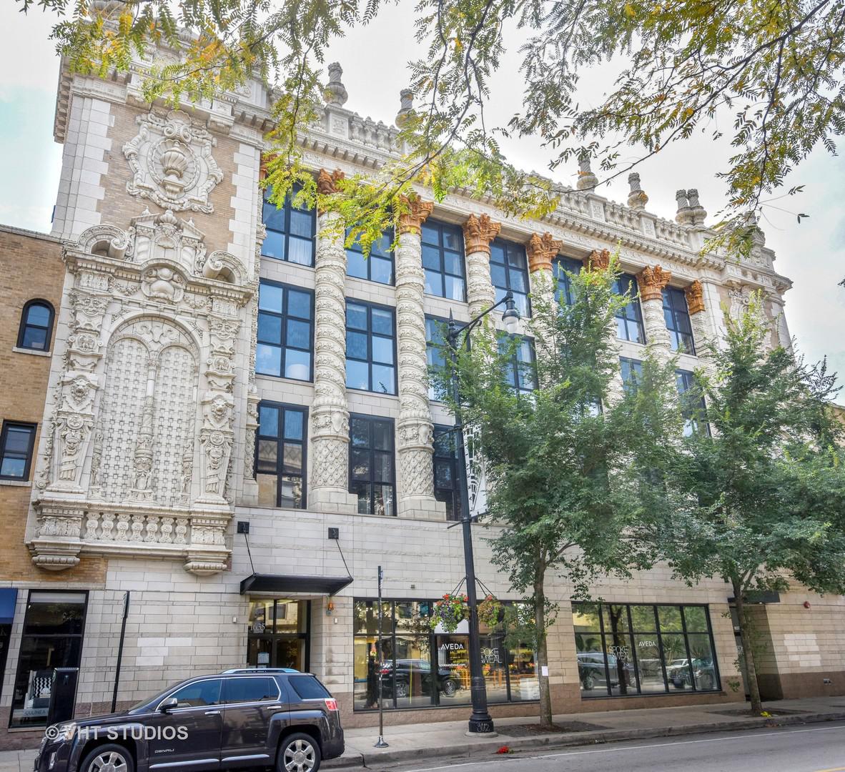 1635 W Belmont Ave. #320, Chicago, IL 60657