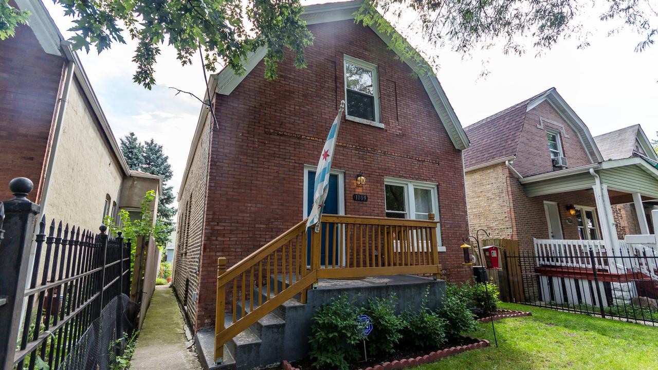1109 N Keystone Ave., Chicago, IL 60651