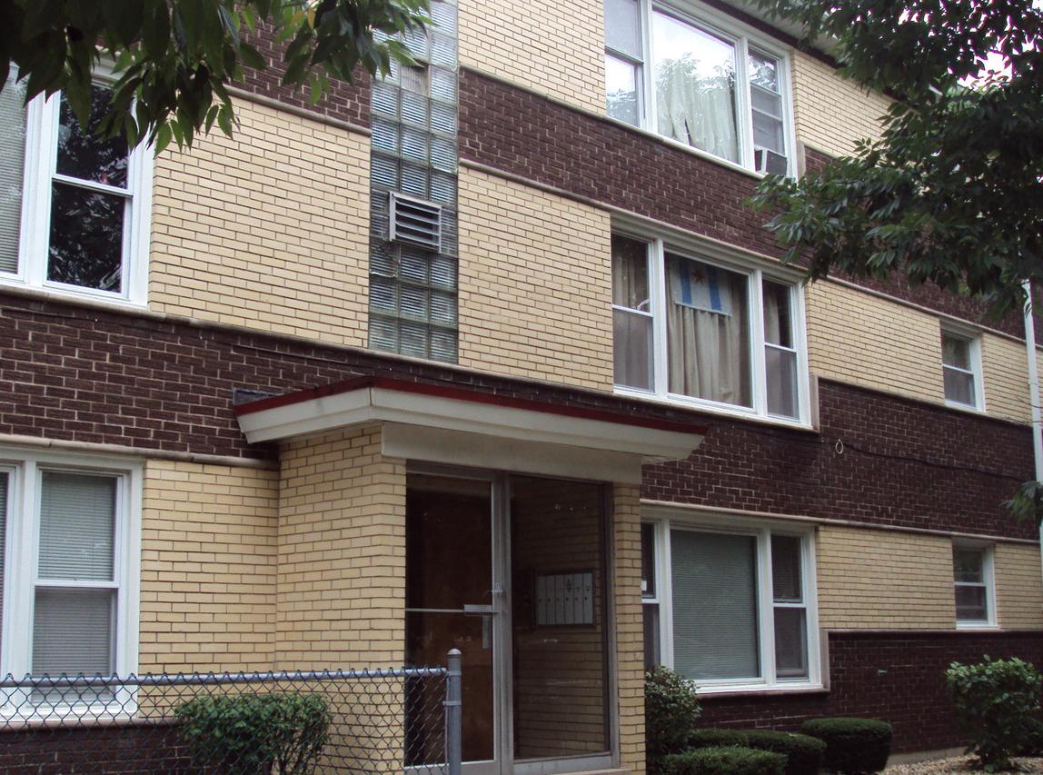 4061 W 63rd St. #1S, Chicago, IL 60629
