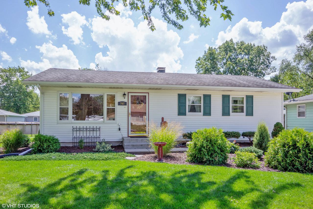 707 W Dearborn St., Plano, IL 60545