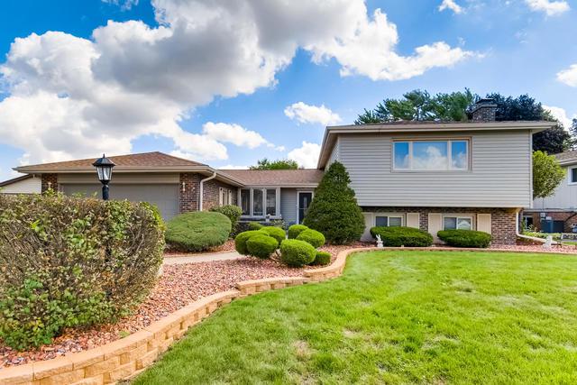 857 Kings Point Dr., Addison, IL 60101