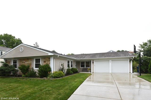 427 Selkirk Dr., Schaumburg, IL 60194