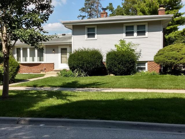 286 Diamond Head Dr., Des Plaines, IL 60018
