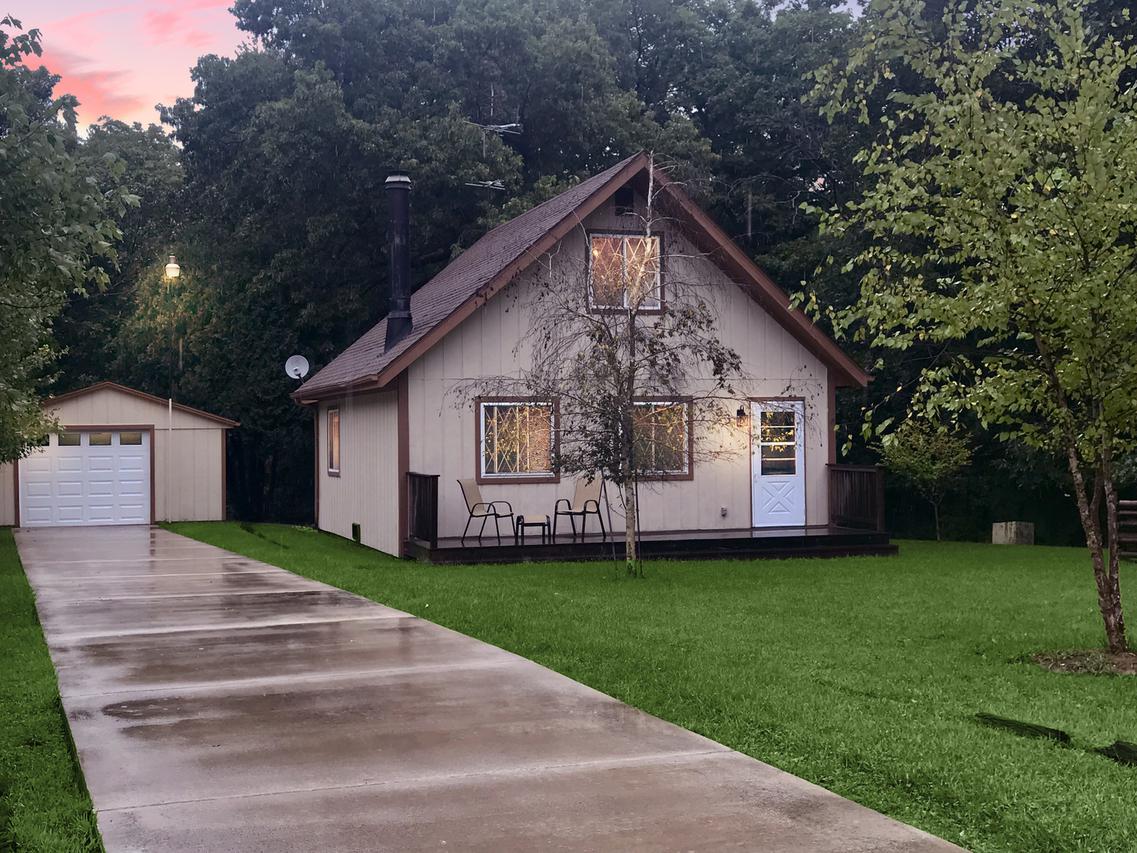 463 Lake Thunderbird Dr., Putnam, IL 61560