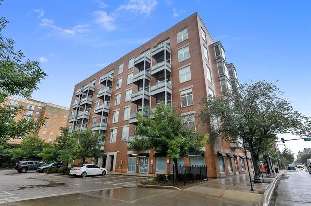 949 W Madison St. #B409, Chicago, IL 60607
