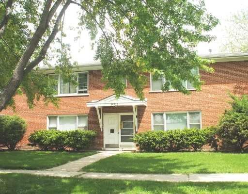 18219 Morgan St., Homewood, IL 60430