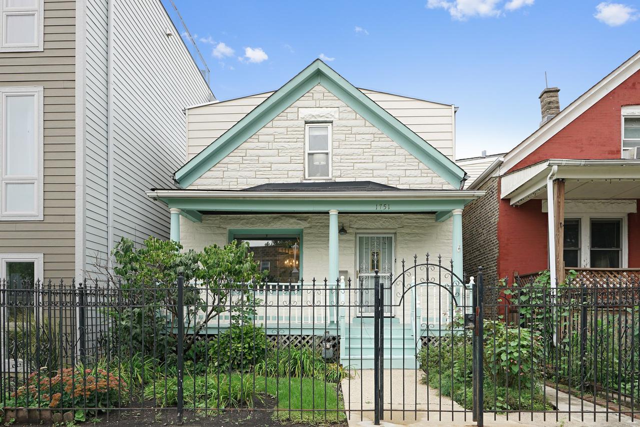 1751 N Monticello Ave., Chicago, IL 60647