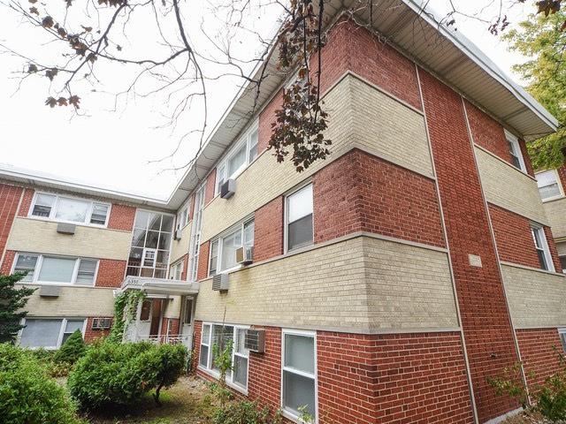 6357 W Addison St. #2FNW, Chicago, IL 60634