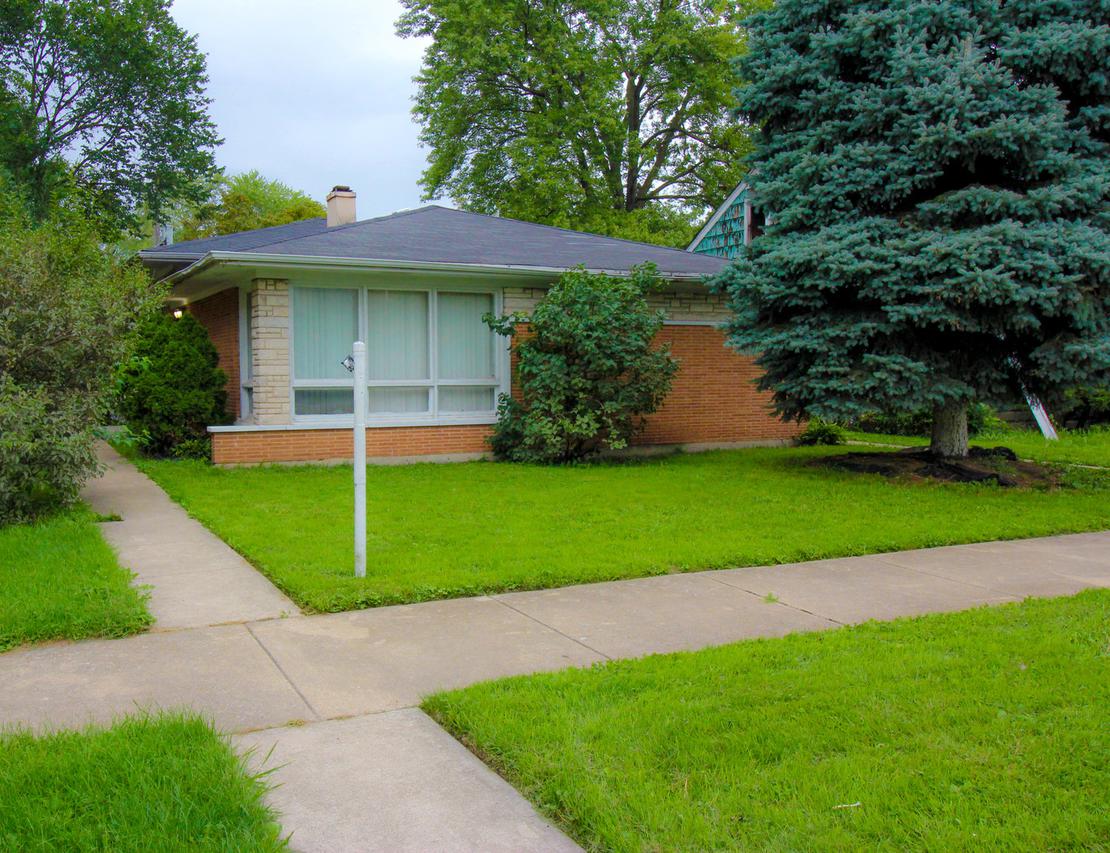 295 E 148th Pl., Harvey, IL 60426