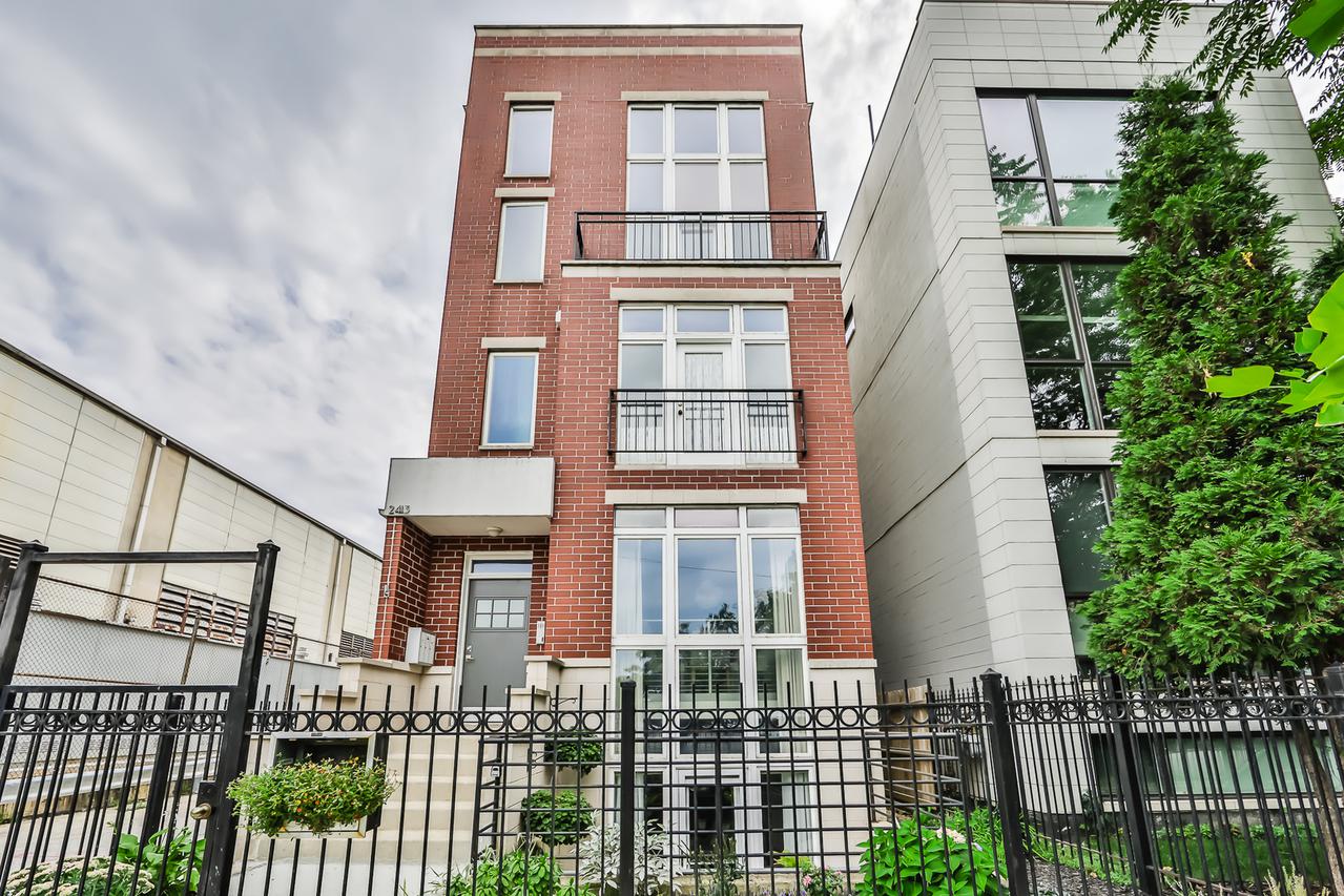 2413 W Haddon Ave. #1, Chicago, IL 60622