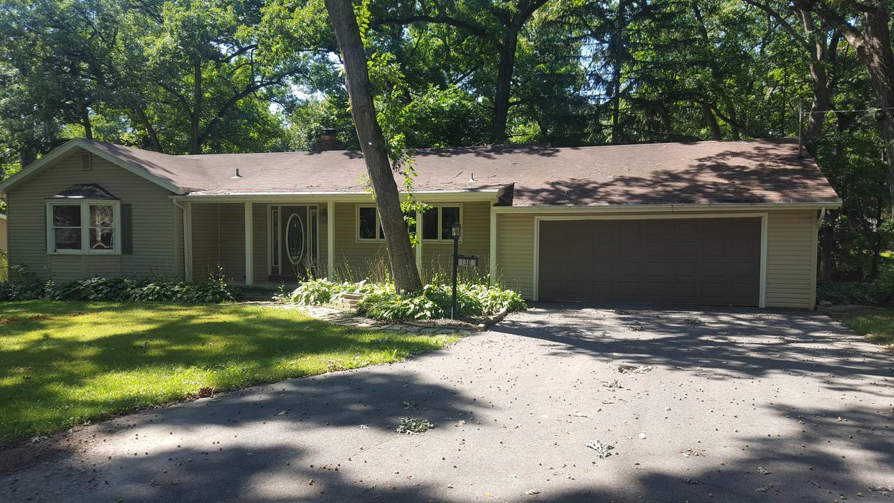 1301 Timberlane Dr., Sterling, IL 60181