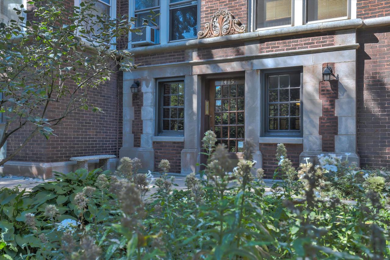 1415 W Greenleaf Ave. #3N, Chicago, IL 60626