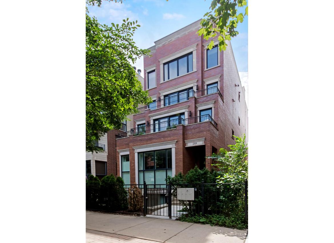 2319 W Wabansia Ave. #4, Chicago, IL 60622