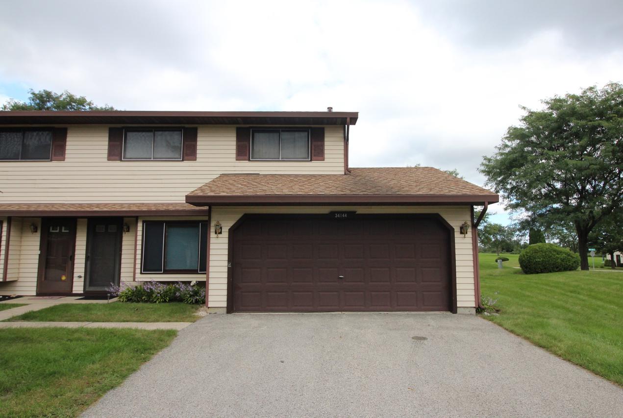 34144 N White Oak Ln., Gurnee, IL 60031