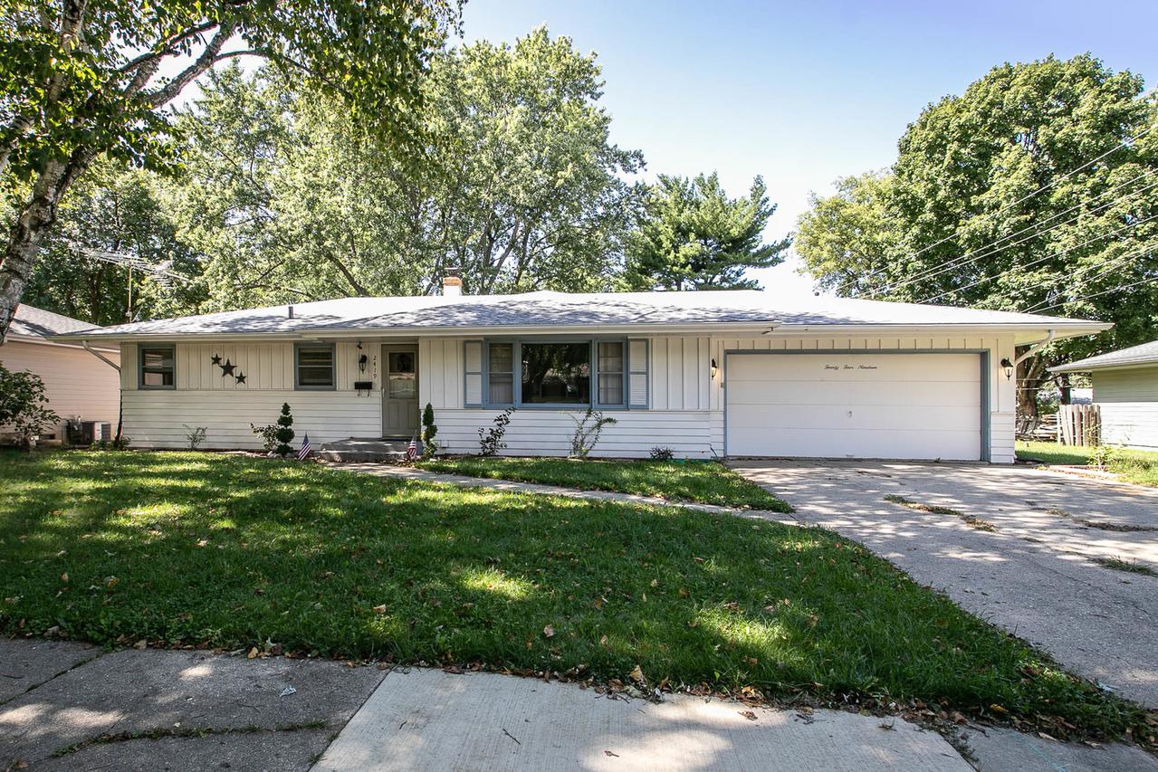 2419 Skokie Dr., Rockford, IL 61108